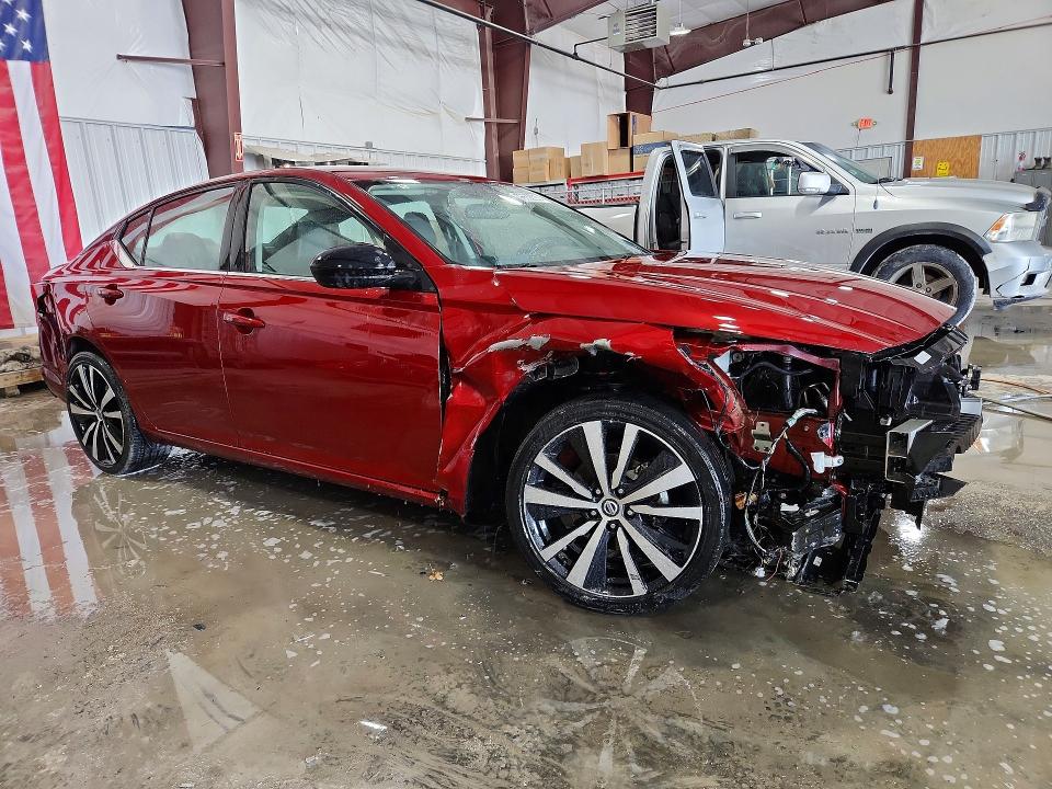2022 Nissan Altima მანქანა იყიდება აუქციონზე, vin: 1N4BL4CV7NN376841, აუქციონის ნომერი: 76532025