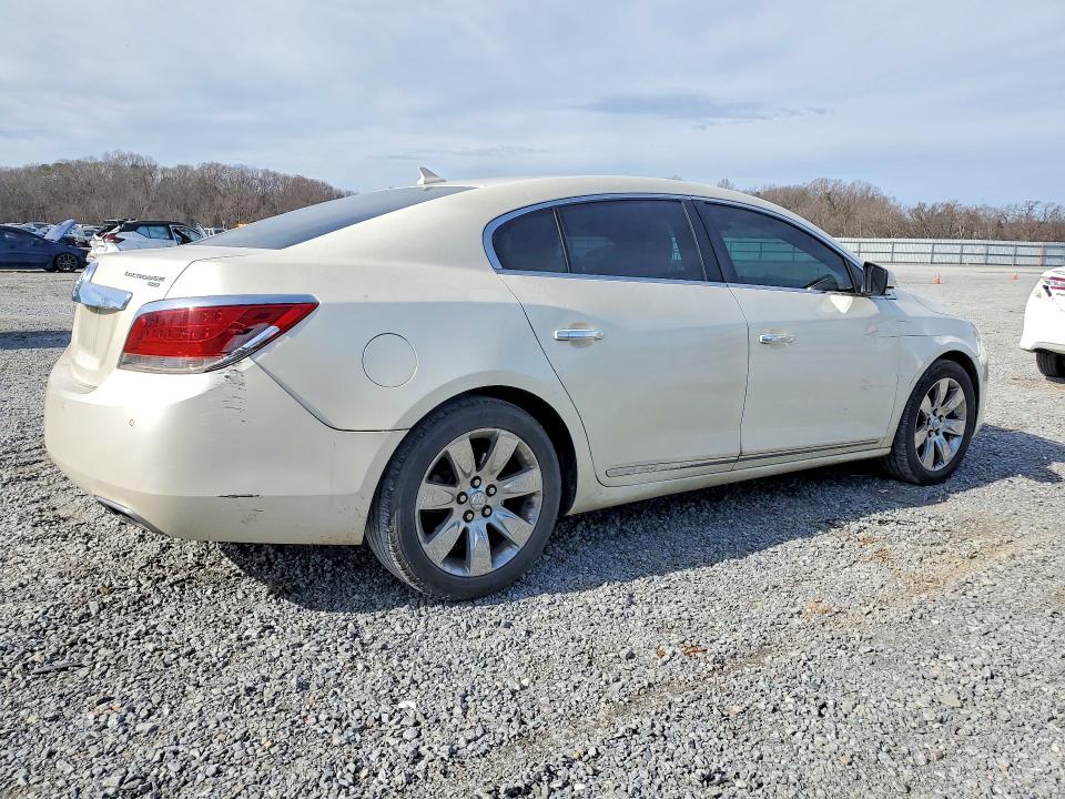 2011 Buick Lacrosse მანქანა იყიდება აუქციონზე, vin: 1G4GE5ED2BF259061, აუქციონის ნომერი: 77968405