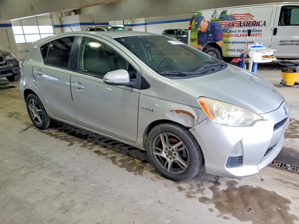 Aukcja sprzedaży 2013 Toyota Prius C, vin: JTDKDTB37D1538992, numer aukcji: 77769805