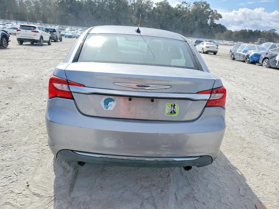 Продажа на аукционе авто 2014 Chrysler 200, vin: 1C3CCBCG9EN156271, номер лота: 76868495