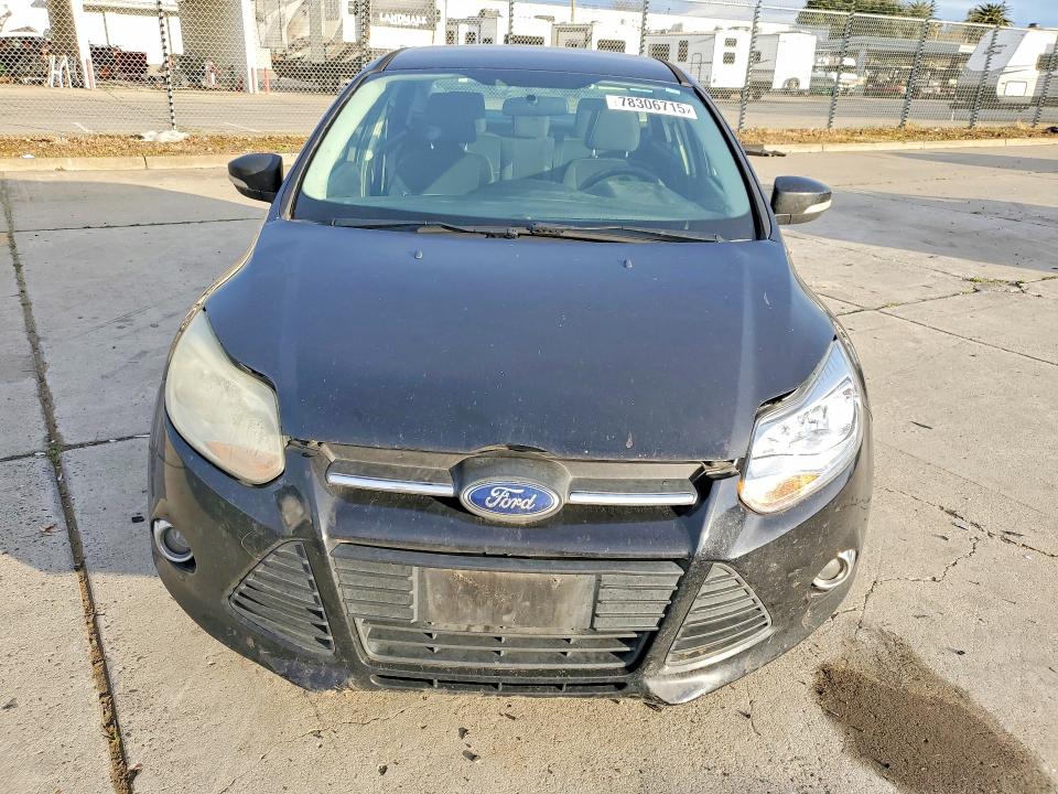 2014 Ford Focus მანქანა იყიდება აუქციონზე, vin: 1FADP3F2XEL111691, აუქციონის ნომერი: 78306715