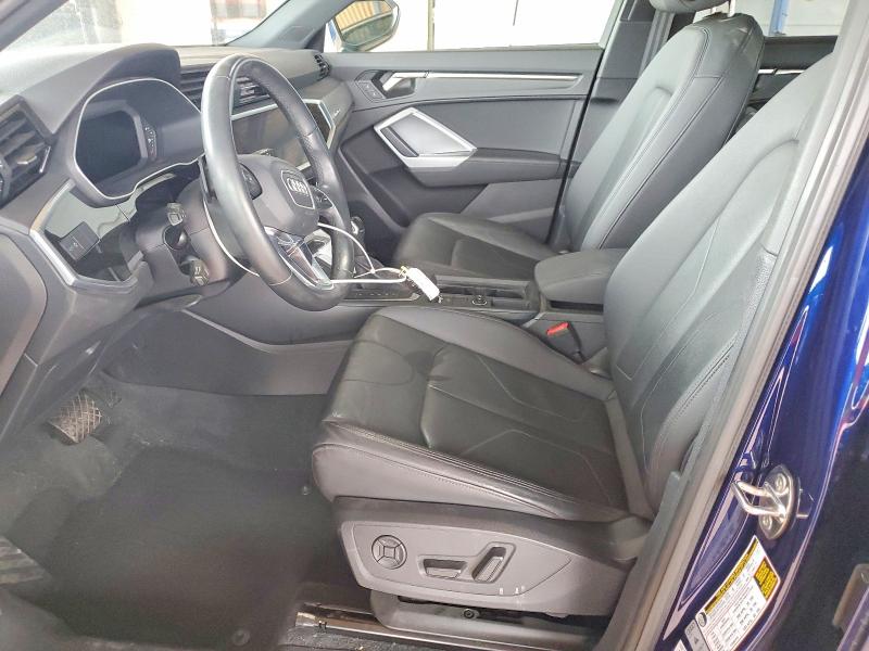 77390495 :رقم المزاد ، WA1DECF33N1131537 vin ، 2022 Audi Q3 مزاد بيع