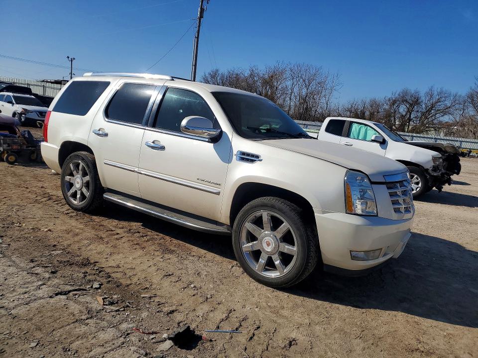 Продажа на аукционе авто 2013 Cadillac Escalade, vin: 1GYS3BEF6DR217718, номер лота: 74647975