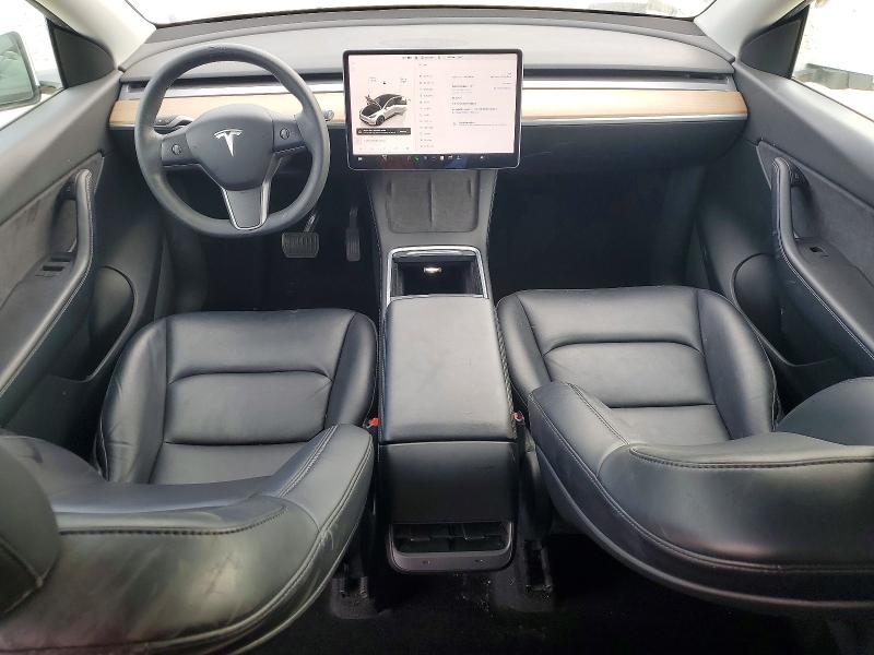 76976515 :رقم المزاد ، 7SAYGDEE8NF388214 vin ، 2022 Tesla Model Y مزاد بيع