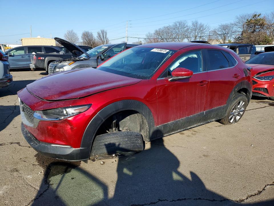 Продажа на аукционе авто 2021 Mazda Cx-30, vin: 3MVDMBBL6MM301012, номер лота: 77139075