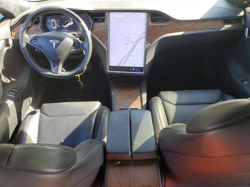 76388105 :رقم المزاد ، 5YJSA1E26KF347925 vin ، 2019 Tesla Model S مزاد بيع
