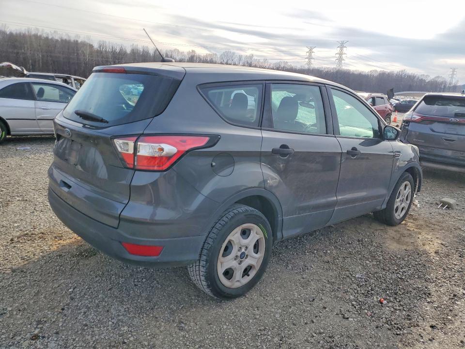 Продажа на аукционе авто 2018 Ford Escape, vin: 1FMCU0F79JUB04255, номер лота: 77437795