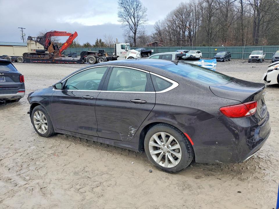 2015 Chrysler 200 მანქანა იყიდება აუქციონზე, vin: 1C3CCCCG3FN524404, აუქციონის ნომერი: 76846165