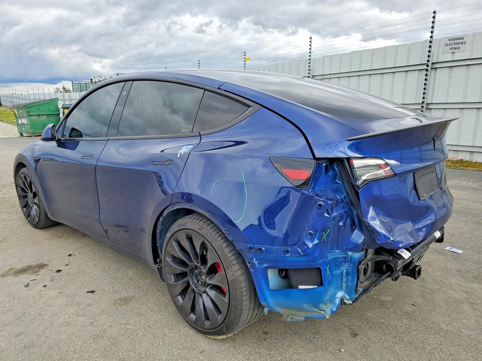 Продаж на аукціоні авто 2022 Tesla Model Y, vin: 7SAYGDEF1NF391058, номер лоту: 76724435