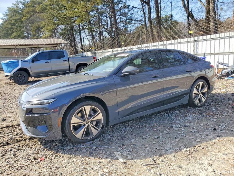 Aukcja sprzedaży 2025 Audi A6 E-tron, vin: WAU2CAGH6SA017865, numer aukcji: 75999795