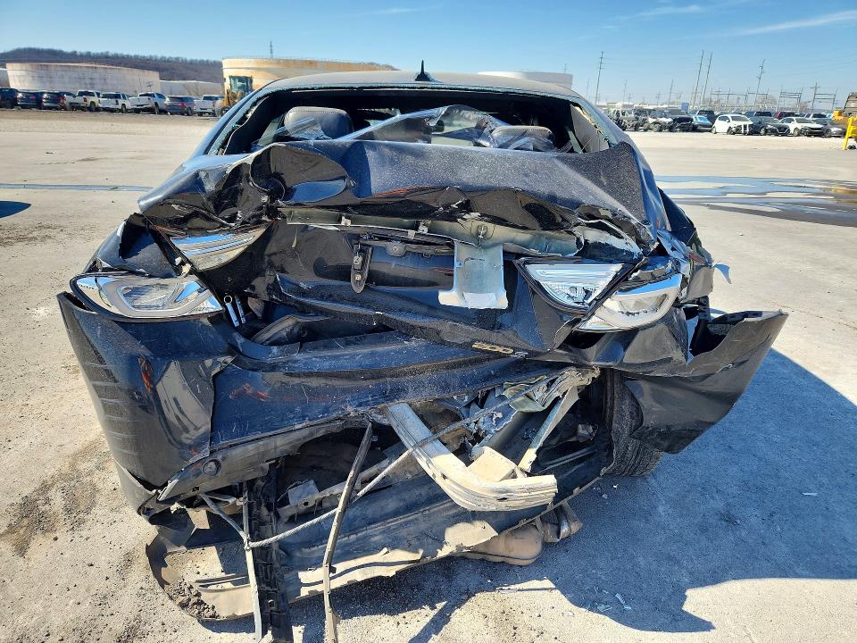 2015 Chrysler 200 მანქანა იყიდება აუქციონზე, vin: 1C3CCCBB9FN626330, აუქციონის ნომერი: 78153015