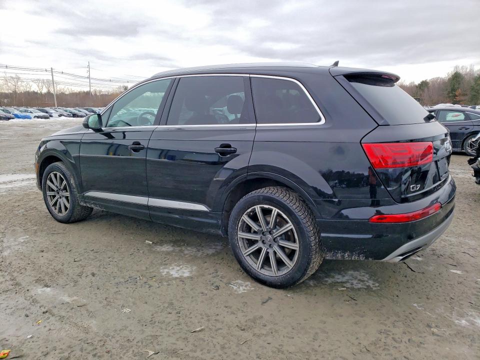 Продажа на аукционе авто 2017 Audi Q7, vin: WA1LHAF74HD047398, номер лота: 77519215