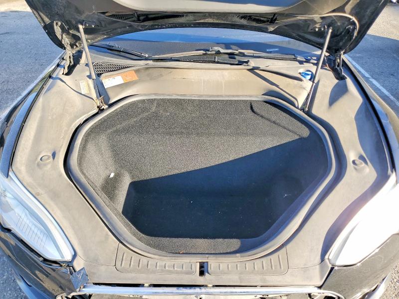 Aukcja sprzedaży 2015 Tesla Model S, vin: 5YJSA1S21FF084995, numer aukcji: 79260505