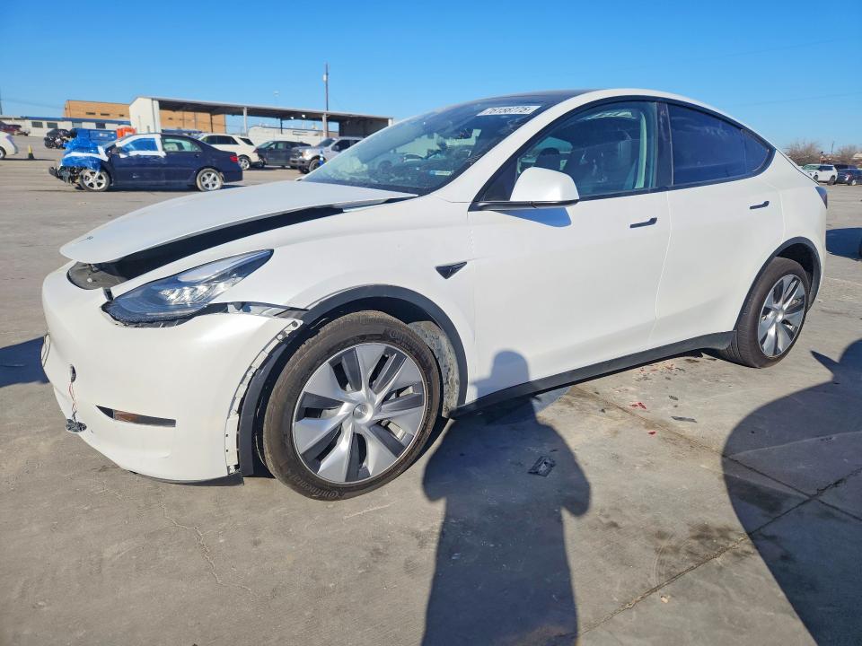Продажа на аукционе авто 2023 Tesla Model Y, vin: 7SAYGDEE0PA042142, номер лота: 76156775