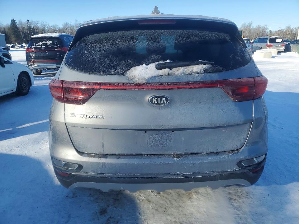 Продажа на аукционе авто 2021 Kia Sportage Lx  Aw, vin: KNDPMCAC1M7871080, номер лота: 74300925