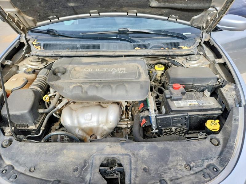 78360355 :رقم المزاد ، 1C3CDFBB1FD172725 vin ، 2015 Dodge Dart مزاد بيع