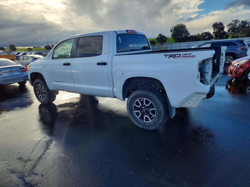 Продажа на аукционе авто 2016 Toyota Tundra, vin: 5TFEM5F19GX107282, номер лота: 77050195