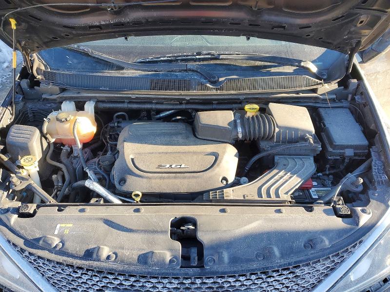 Продаж на аукціоні авто 2018 Chrysler Pacifica, vin: 2C4RC1FG2JR279144, номер лоту: 76496095