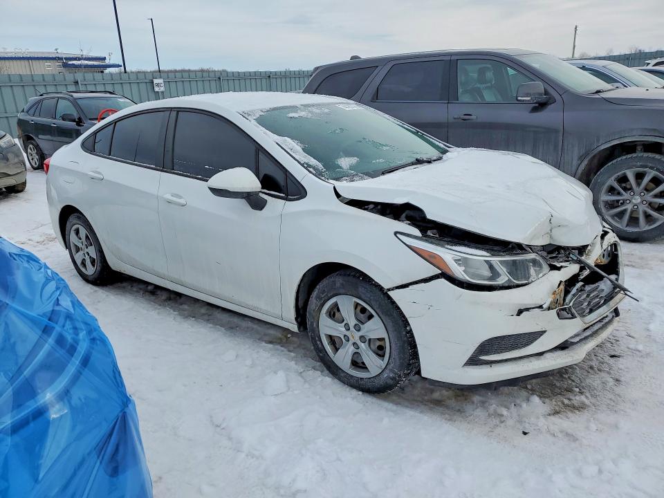74428775 :رقم المزاد ، 1G1BA5SM7H7144854 vin ، 2017 Chevrolet Cruze مزاد بيع