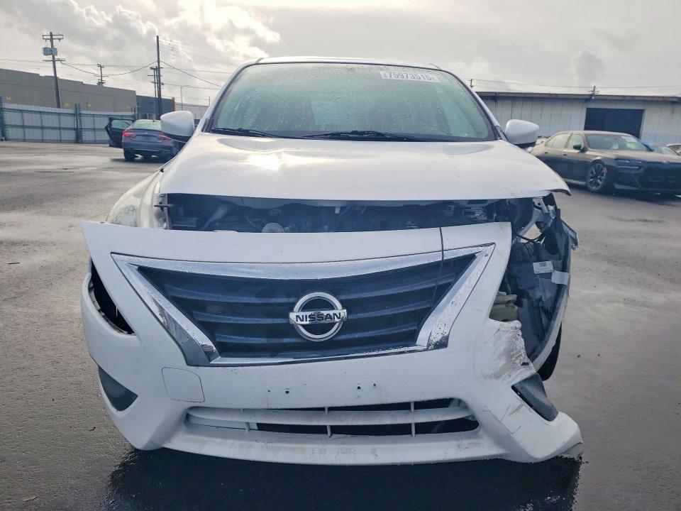 2018 Nissan Versa მანქანა იყიდება აუქციონზე, vin: 3N1CN7AP3JL818039, აუქციონის ნომერი: 75973515