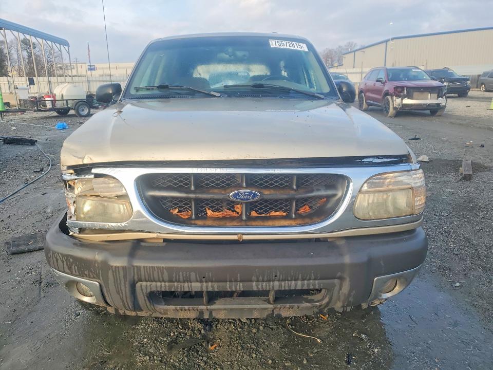 Продажа на аукционе авто 2001 Ford Explorer, vin: 1FMZU63E01UB60617, номер лота: 75572815
