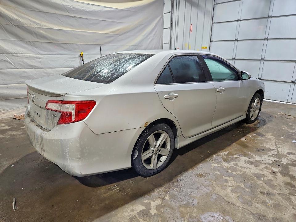 78402365 :رقم المزاد ، 4T1BF1FK5CU024079 vin ، 2012 Toyota Camry مزاد بيع