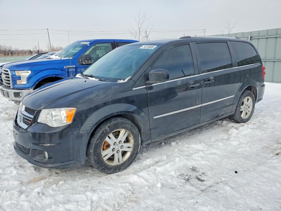 Auction sale of the 2016 Dodge Grand Caravan, vin: 2C4RDGDG9GR371637, lot number: 74510005