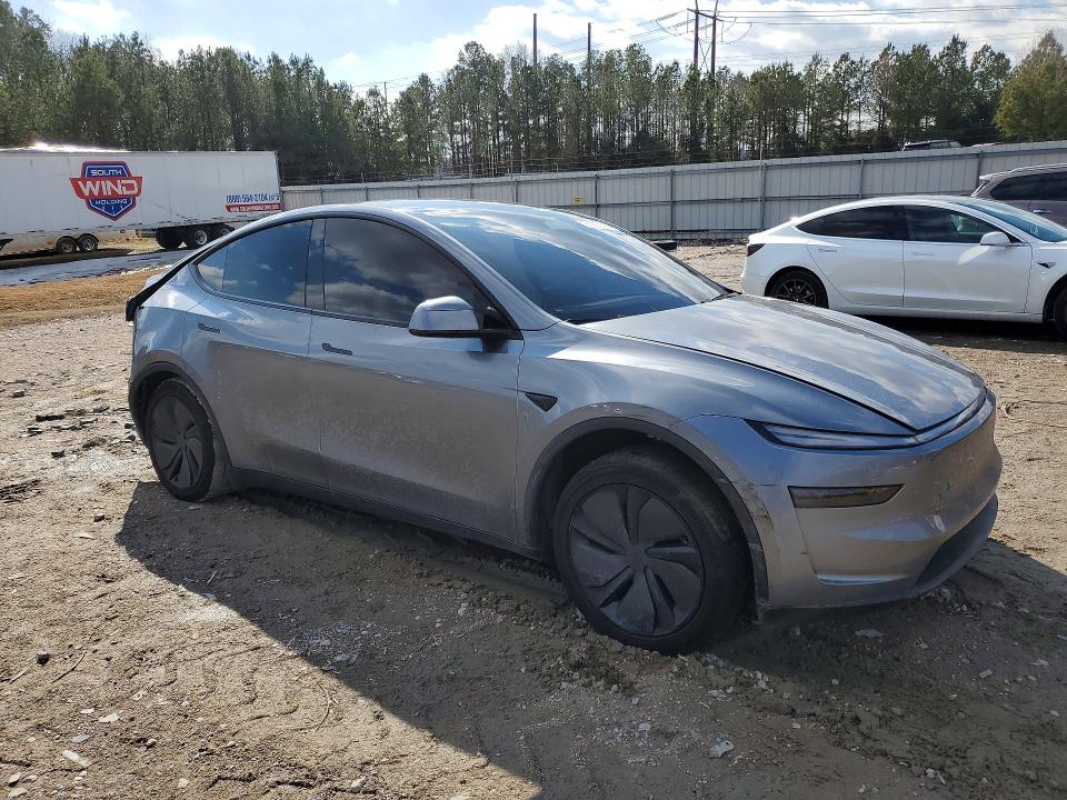Auction sale of the 2026 Tesla Model Y, vin: 7SAYGDED4TF374394, lot number: 76957275