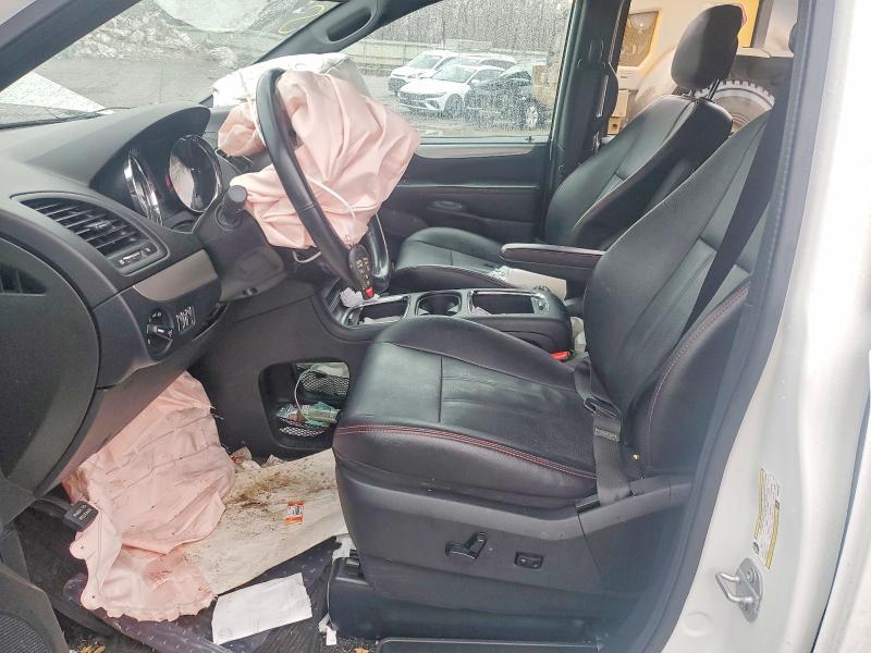77673615 :رقم المزاد ، 2C4RDGEG1KR696743 vin ، 2019 Dodge Grand Caravan مزاد بيع