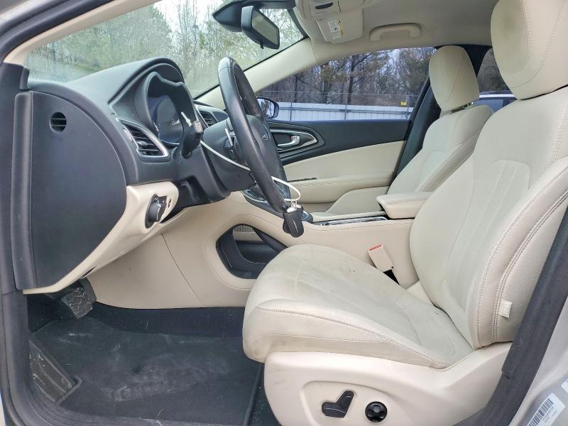79201535 :رقم المزاد ، 1C3CCCAG0FN734042 vin ، 2015 Chrysler 200 مزاد بيع