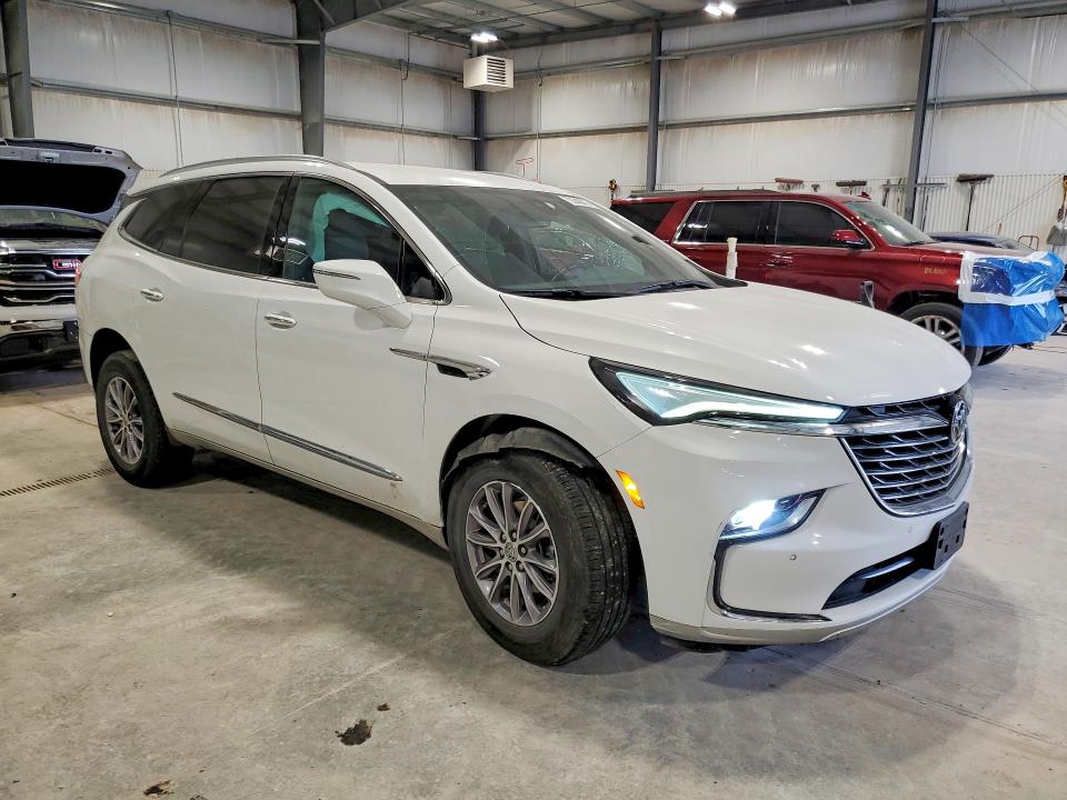 Продажа на аукционе авто 2023 Buick Enclave, vin: 5GAEVAKW1PJ179072, номер лота: 75540875