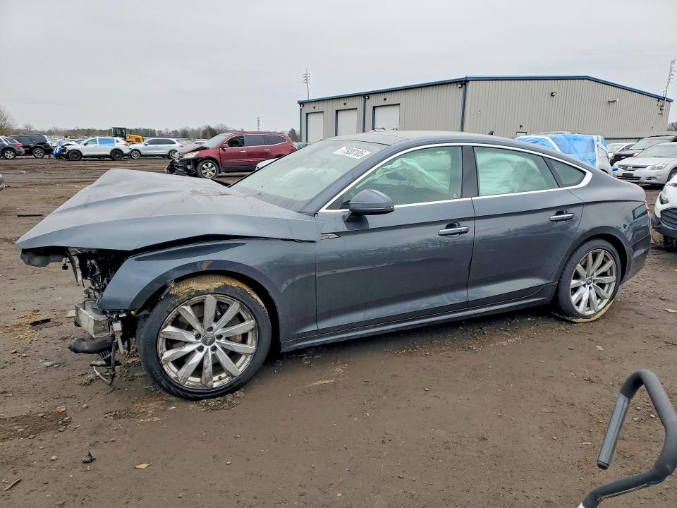 Продажа на аукционе авто 2018 Audi A5, vin: WAUANCF54JA043338, номер лота: 77938105