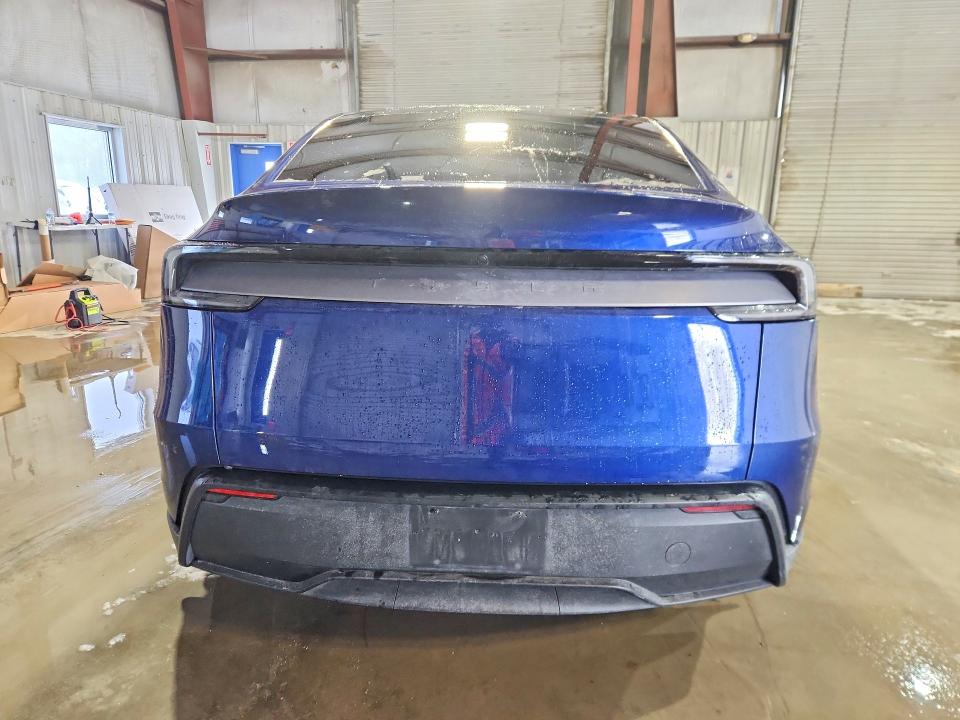 Продажа на аукционе авто 2026 Tesla Model Y, vin: 7SAYGDED5TF423926, номер лота: 76007215