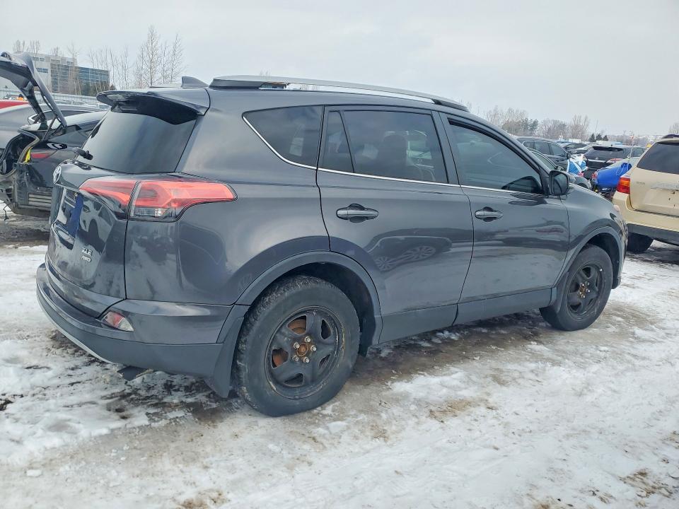 Продаж на аукціоні авто 2018 Toyota Truck/van Rav4 Xle 4dr Awd, vin: 2T3RFREV9JW812070, номер лоту: 76203745