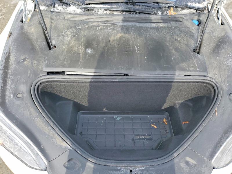 75348205 :رقم المزاد ، 5YJSA1E44KF334799 vin ، 2019 Tesla Model S مزاد بيع