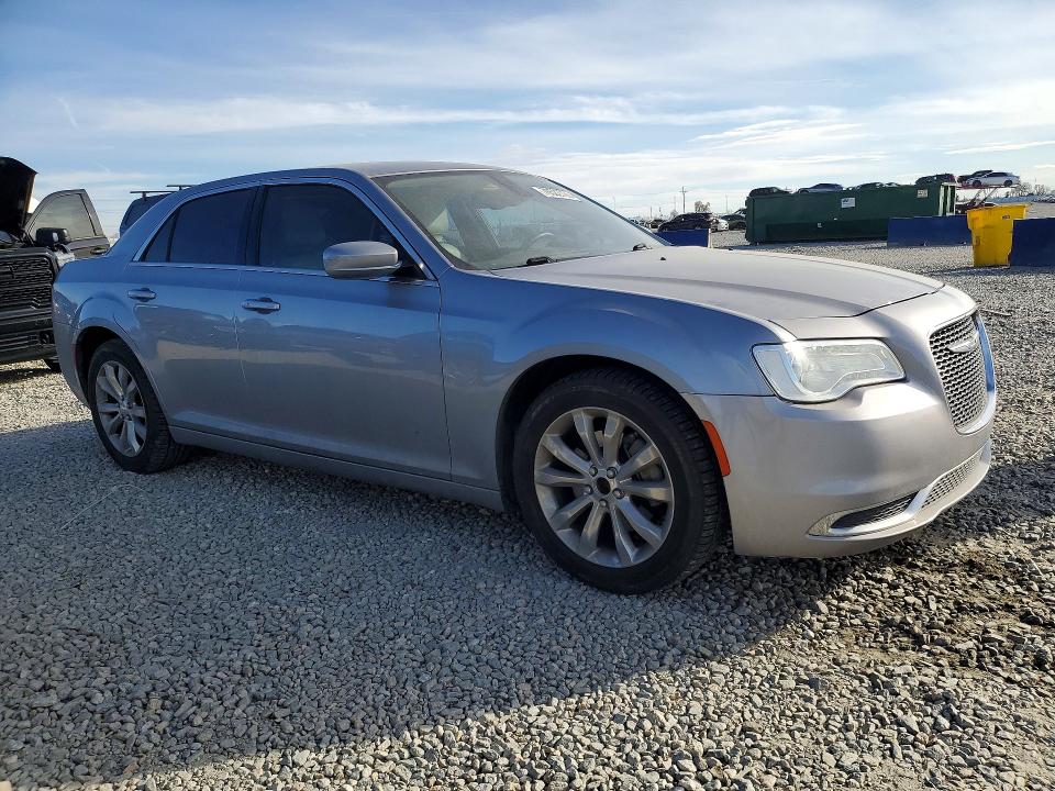 Продажа на аукционе авто 2017 Chrysler 300, vin: 2C3CCARG0HH567914, номер лота: 76522795