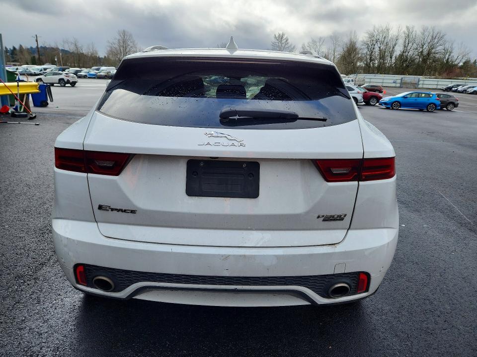 77990955 :رقم المزاد ، SADFM2GXXJ1Z29447 vin ، 2018 Jaguar E-pace مزاد بيع