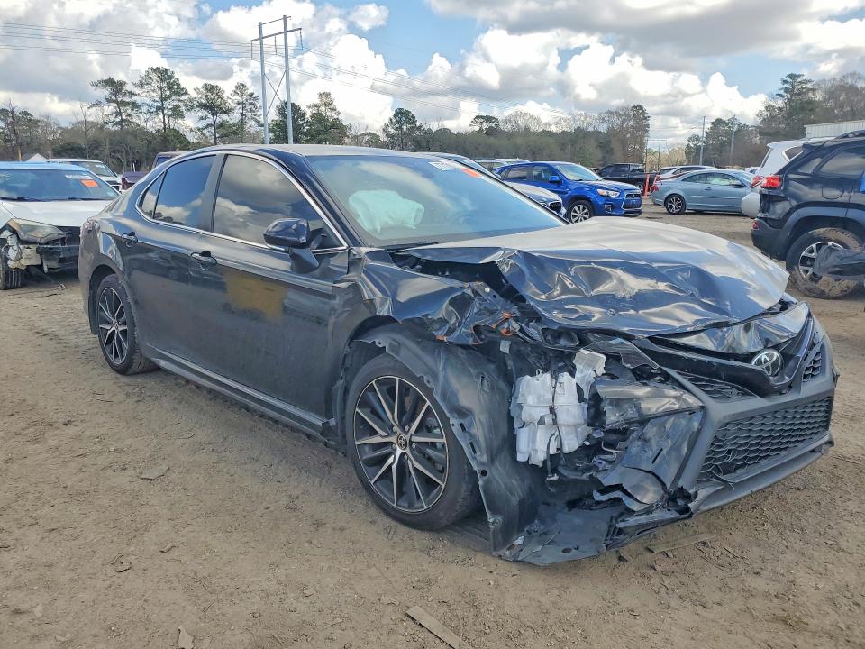 Продажа на аукционе авто 2023 Toyota Camry, vin: 4T1G11AKXPU777169, номер лота: 77170065