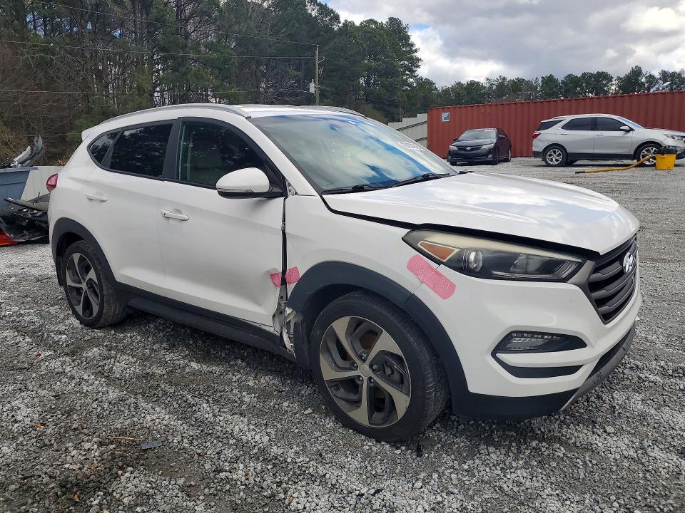 79274945 :رقم المزاد ، KM8J33A27GU250962 vin ، 2016 Hyundai Tucson مزاد بيع
