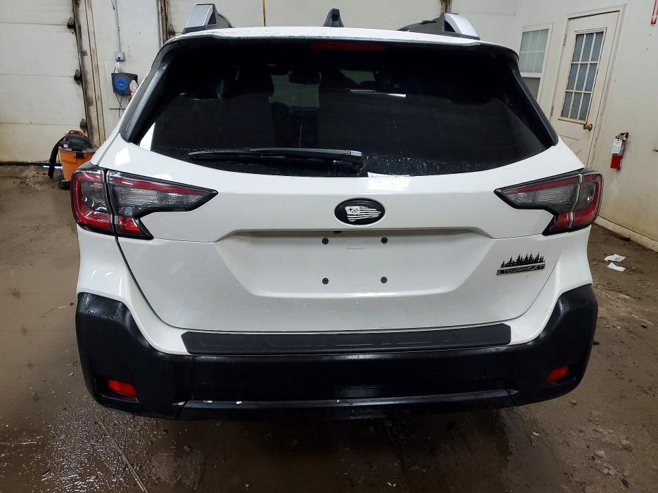 76225305 :رقم المزاد ، 4S4BTGPD6P3155075 vin ، 2023 Subaru Outback مزاد بيع