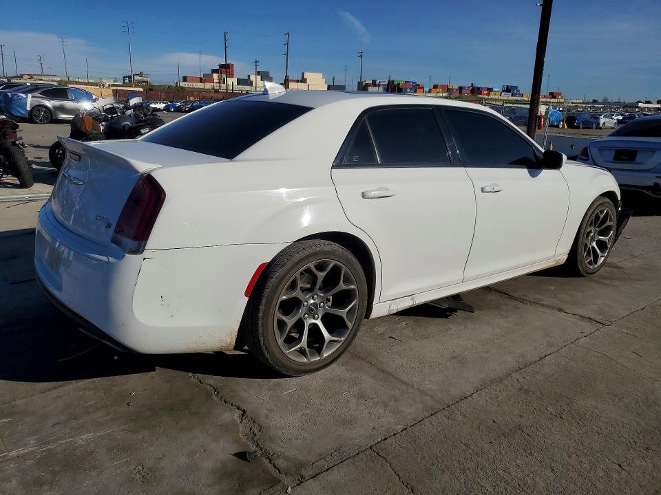 2017 Chrysler 300 მანქანა იყიდება აუქციონზე, vin: 2C3CCABG8HH616092, აუქციონის ნომერი: 78666485