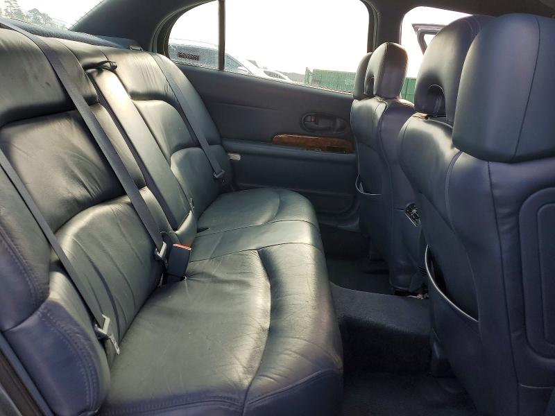 77902595 :رقم المزاد ، 1G4HR54K4YU333416 vin ، 2000 Buick Lesabre مزاد بيع
