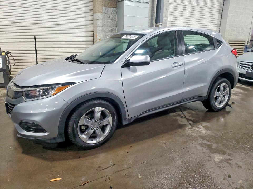 2021 Honda Hr-v Lx მანქანა იყიდება აუქციონზე, vin: 3CZRU6H3XMM747972, აუქციონის ნომერი: 76771045