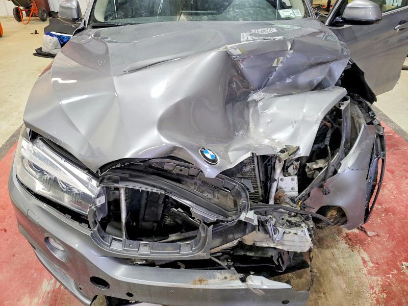 75029605 :رقم المزاد ، 5UXKR0C56E0C27952 vin ، 2014 Bmw X5 مزاد بيع