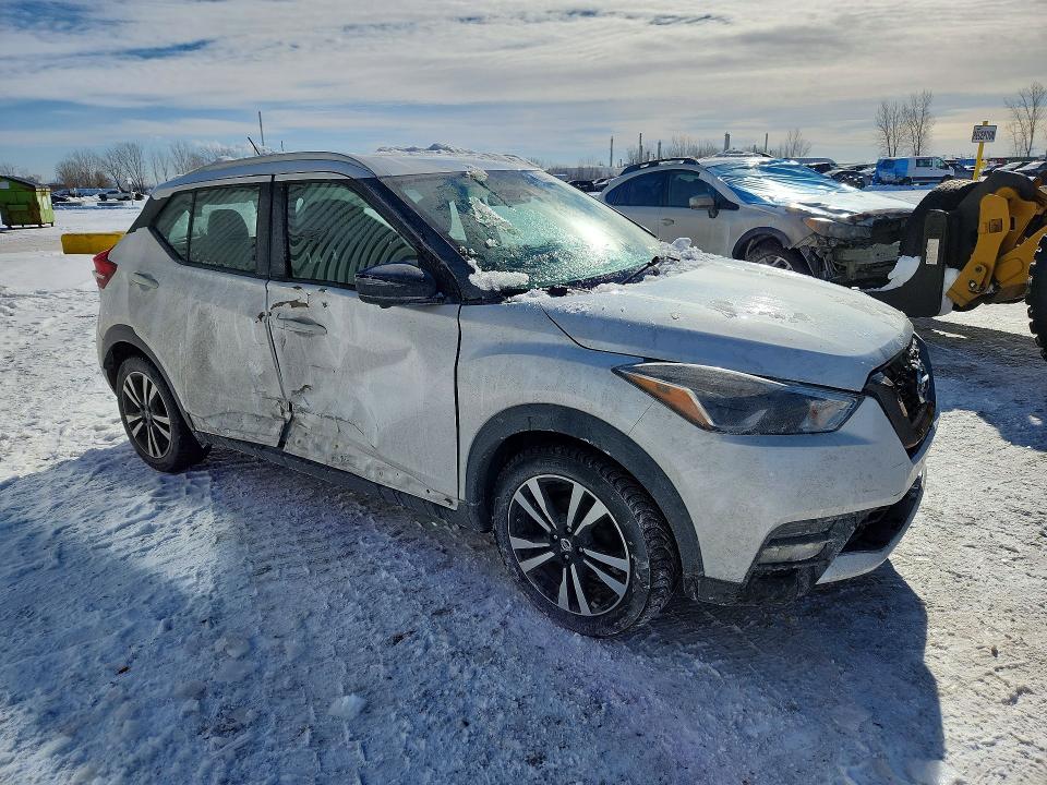 Продаж на аукціоні авто 2019 Nissan Kicks, vin: 3N1CP5CU3KL506919, номер лоту: 99409835