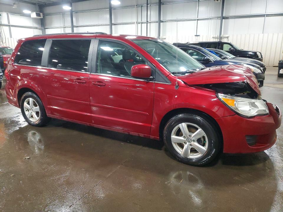 79099095 :رقم المزاد ، 2V4RW3DG6BR659536 vin ، 2011 Volkswagen Routan مزاد بيع