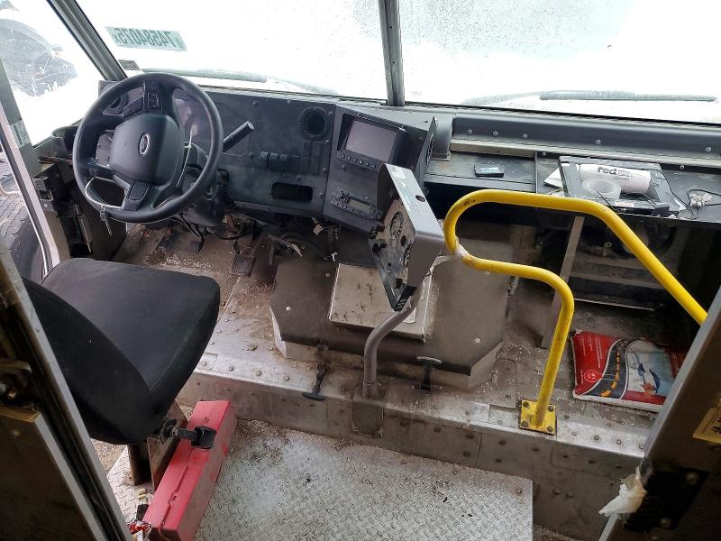 74584075 :رقم المزاد ، 1F65F5KN7L0A16813 vin ، 2020 Ford F59 مزاد بيع