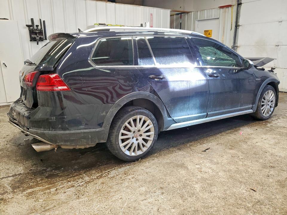 2017 Volkswagen Golf Alltrack მანქანა იყიდება აუქციონზე, vin: 3VWH17AU9HM516566, აუქციონის ნომერი: 78737095