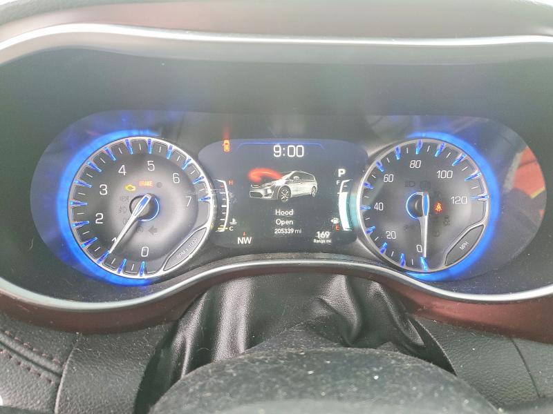 2017 Chrysler Pacifica მანქანა იყიდება აუქციონზე, vin: 2C4RC1GG2HR620311, აუქციონის ნომერი: 77907845
