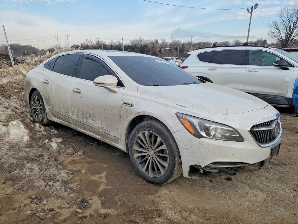 76609205 :رقم المزاد ، 1G4ZS5SS5JU106754 vin ، 2018 Buick Lacrosse مزاد بيع